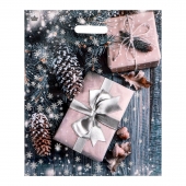 Новогодний пакет с принтом в виде подарков и вырубной ручкой (45х38 см) - Сима-Ленд - купить с доставкой в Уссурийске
