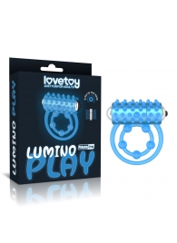 Голубое, светящееся в темноте виброкольцо Lumino Play Vibrating Penis Ring - Lovetoy - в Уссурийске купить с доставкой